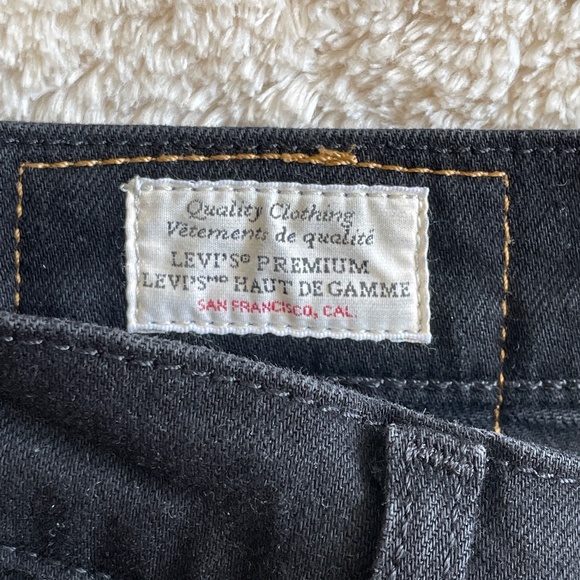 Levi's 511 Jeans Mens Size 29 Black Straight Fit Mid Rise Dark Wash Denim - Picture 4 of 15